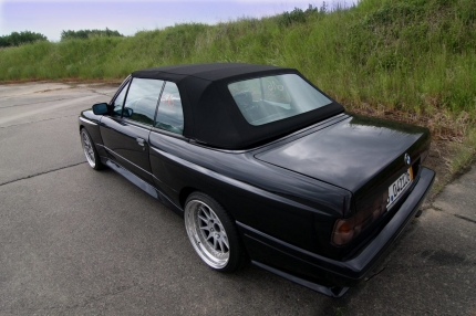 BMW E30 V12 Cabrio