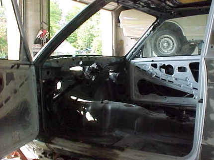 E30 M3 Restoration Project (DTM Replica)