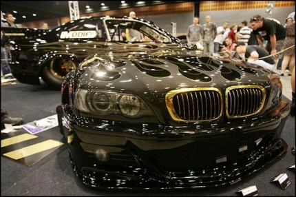 BMW E46 "Goldie Horn"