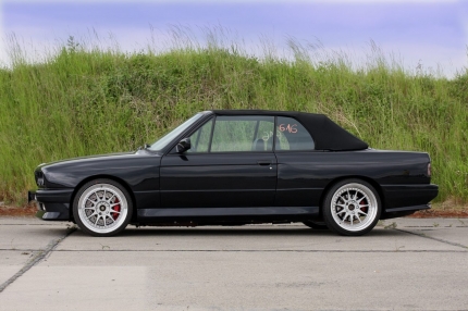 BMW E30 V12 Cabrio