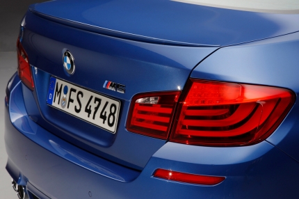 BMW M5 F10 (2011)
