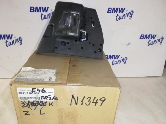 BMW 3 E46 DRŽÁK ZADNÍ LAMPY LEVÝ