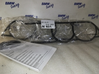 BMW X5 E53  Mřížka předních  světel a blinkrů